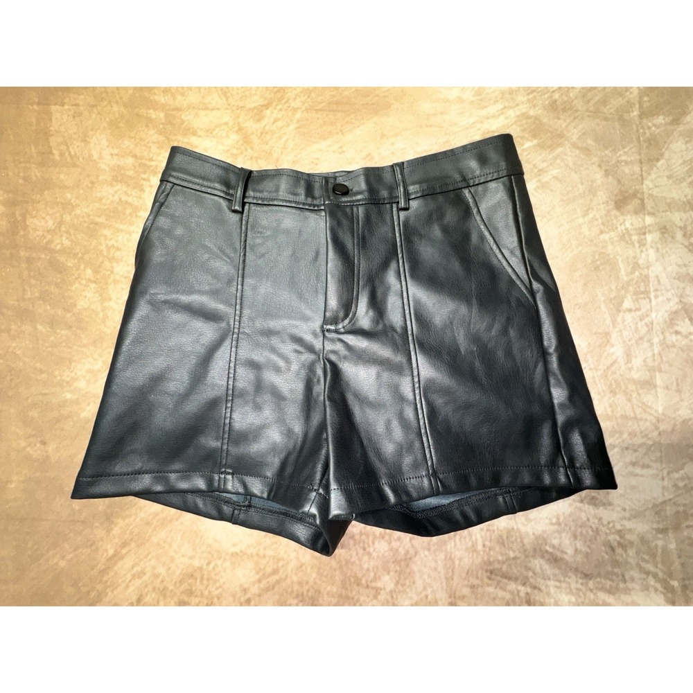 Black  Shorts Faux Leather Womens  Medium High Waisted Pu